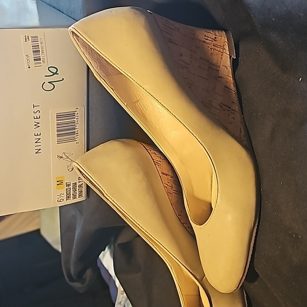 Sharina Nine West